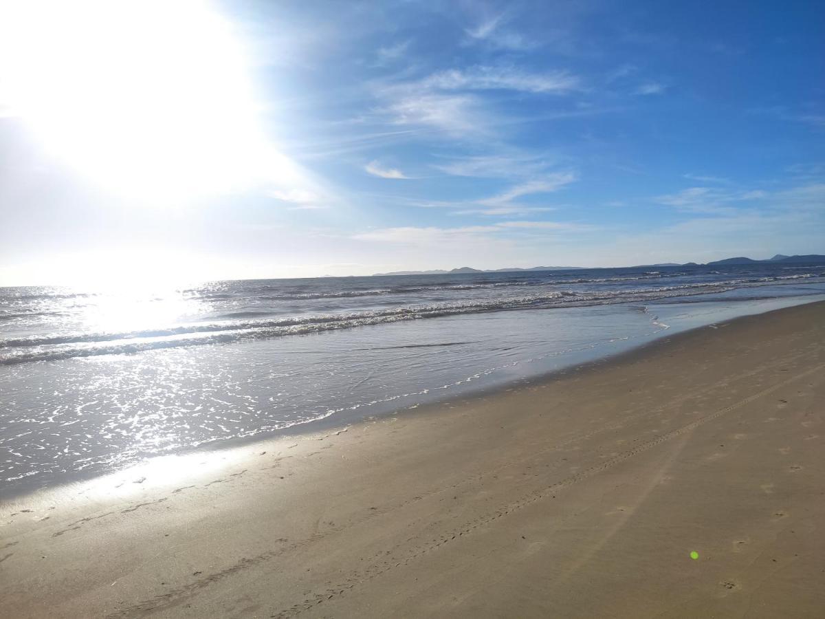 Cabo Frio, Piscina De Frente Pro Mar, Pe Na Areia Cabo Frio