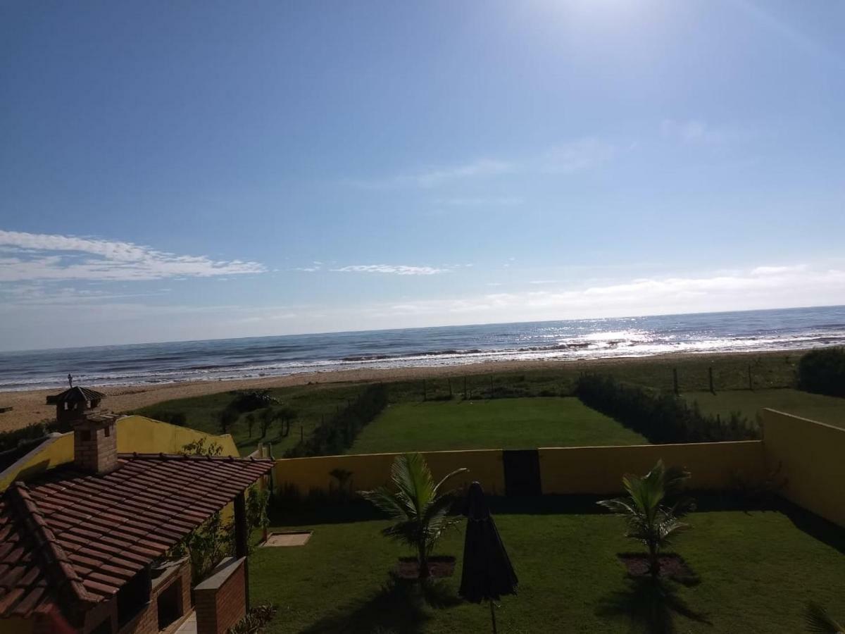 Cabo Frio, Piscina De Frente Pro Mar, Pe Na Areia Holiday home